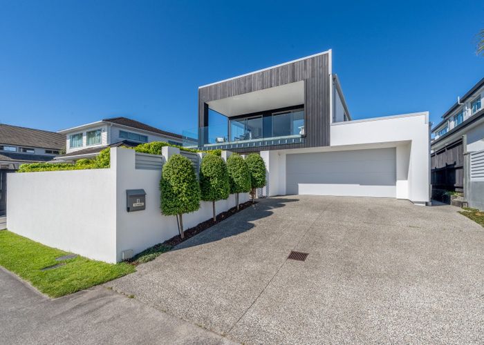  at 8 The Parade, Bucklands Beach, Manukau City, Auckland