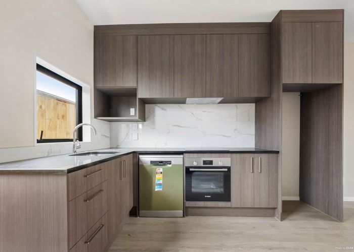  at 6/53 Archibald Road, Kelston, Waitakere City, Auckland