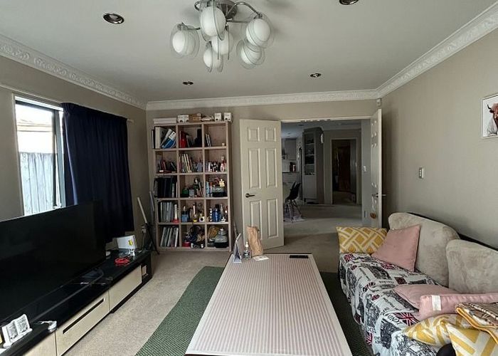  at 38B Lyttelton Avenue, Forrest Hill, North Shore City, Auckland