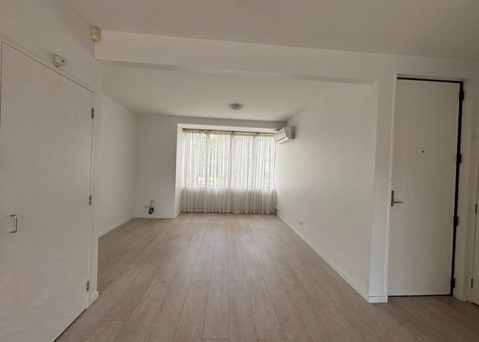  at 19 Kirikiri Lane, East Tamaki, Auckland