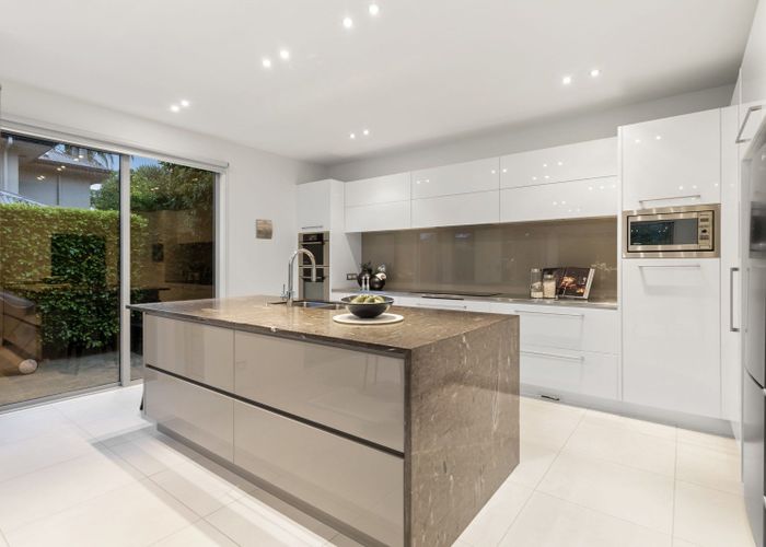  at 83a Benson Road, Remuera, Auckland City, Auckland
