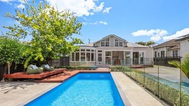  at 4 Hautana Square, Woburn, Lower Hutt