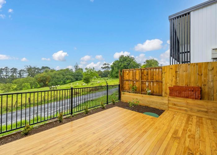  at 17 Puhikawa Street, Massey, Waitakere City, Auckland