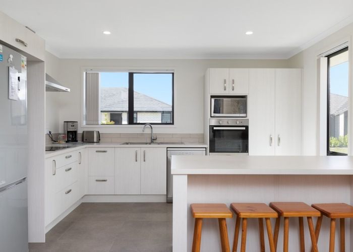  at 33 Taffe Crescent, Pyes Pa, Tauranga, Bay Of Plenty