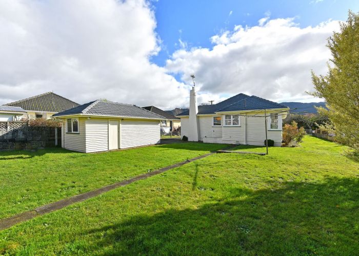  at 33 Marion Street, Silverstream, Upper Hutt