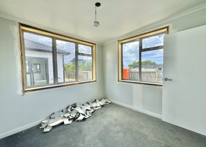  at 12 Cracroft Street, Otahuhu, Auckland