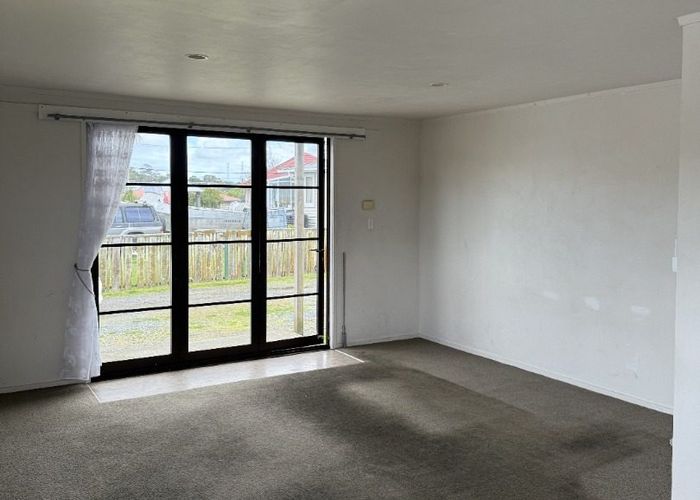  at 3 B Titoki Street, Te Atatu Peninsula, Waitakere City, Auckland