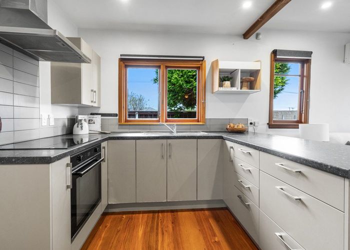  at 386 Bower Avenue, North New Brighton, Christchurch