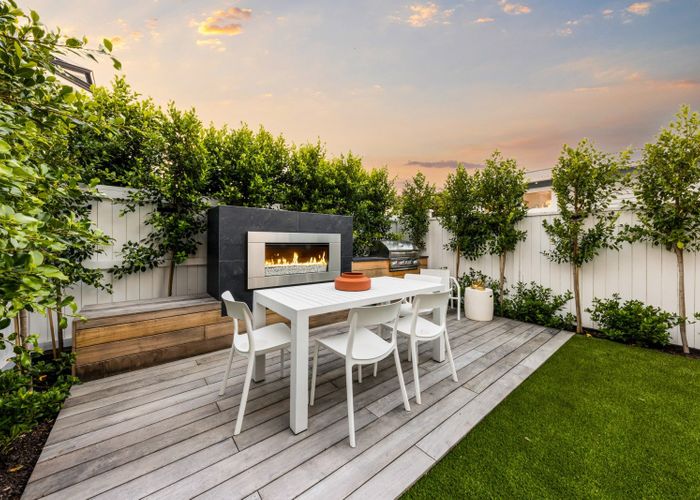  at 43 St Michaels Avenue, Point Chevalier, Auckland City, Auckland