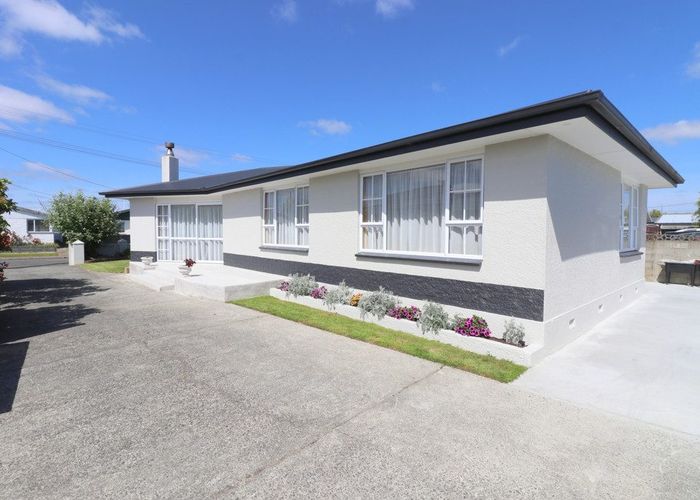  at 82 Edinburgh Crescent, Waikiwi, Invercargill