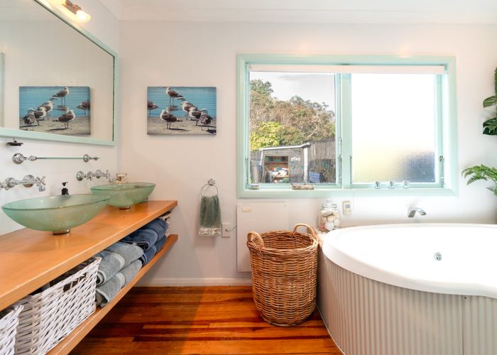  at 108 Wellington Road, Paekakariki
