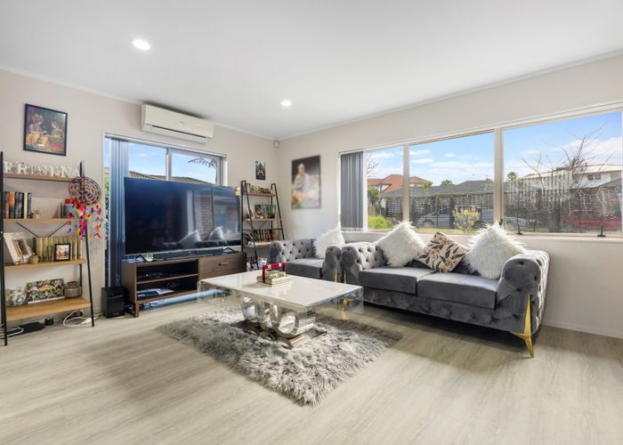  at 6 Rathmar Drive, Manurewa, Auckland