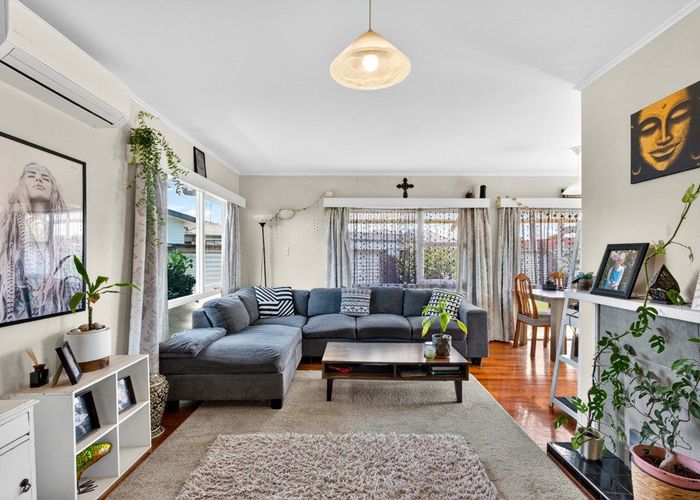  at 9 Blenheim Street, Taradale, Napier, Hawke's Bay