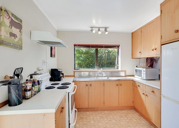  at 10B Frances Street, Hamilton East, Hamilton, Waikato