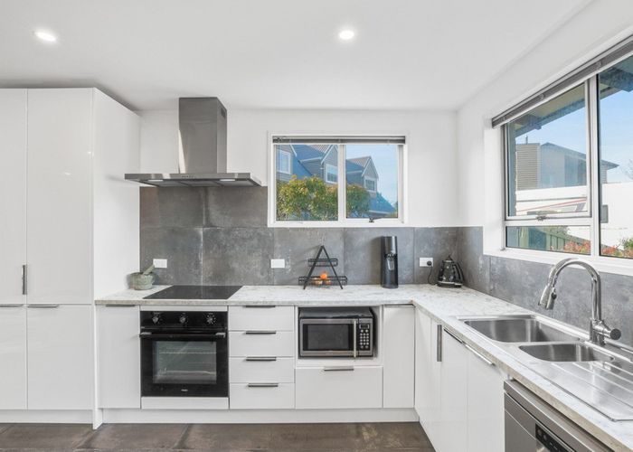  at 11 De Ville Place, Burwood, Christchurch