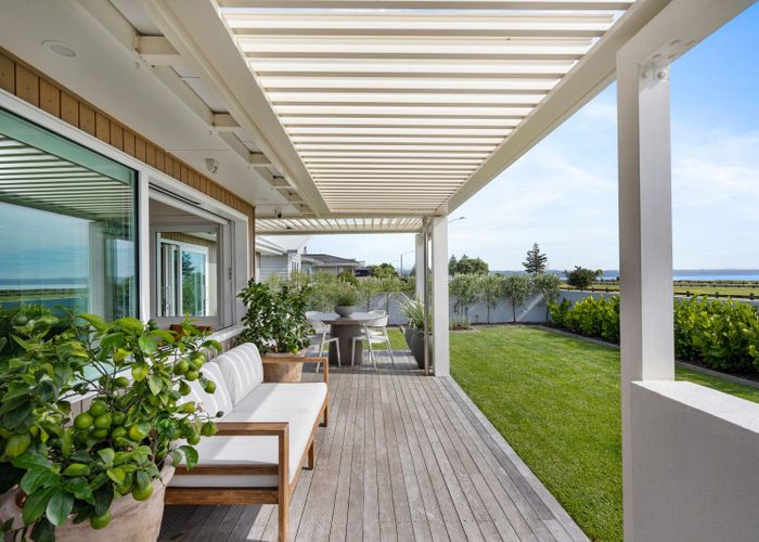  at 3 The Esplanade, Westshore, Napier