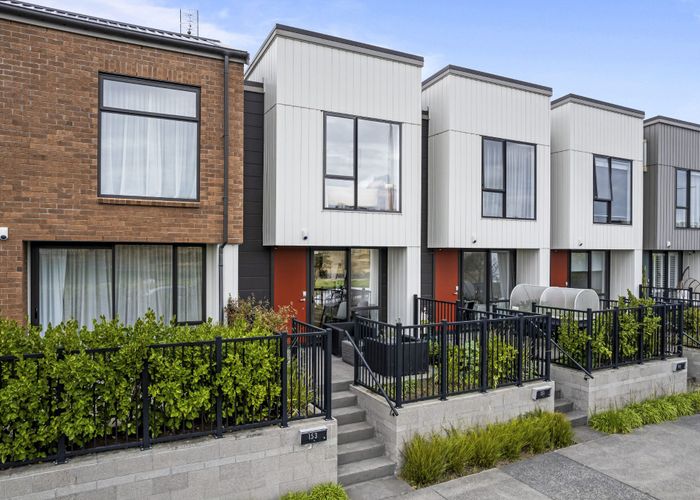  at 153 Glenvar Ridge Road, Long Bay, North Shore City, Auckland