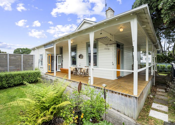  at 16 St Lukes Road, Mount Albert, Auckland City, Auckland