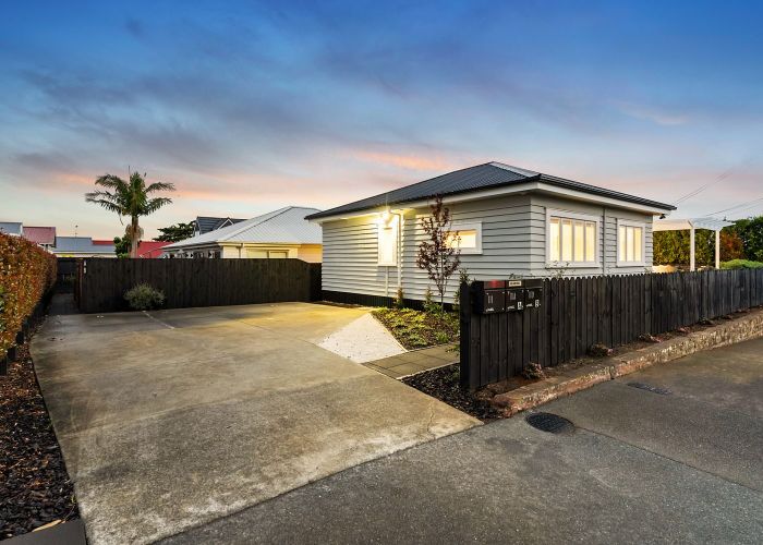  at 111 Kiwi Road, Point Chevalier, Auckland City, Auckland