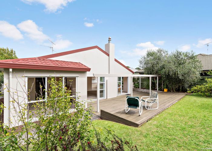  at 10 Wineberry Place, Albany, Auckland