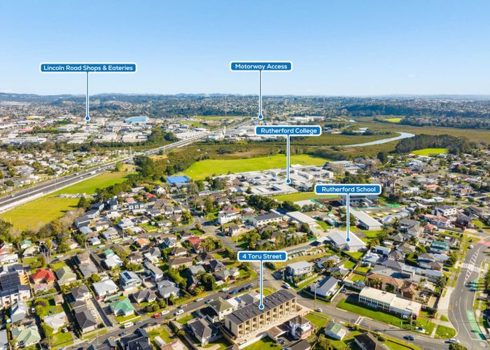  at 4 Toru Street, Te Atatu Peninsula, Waitakere City, Auckland
