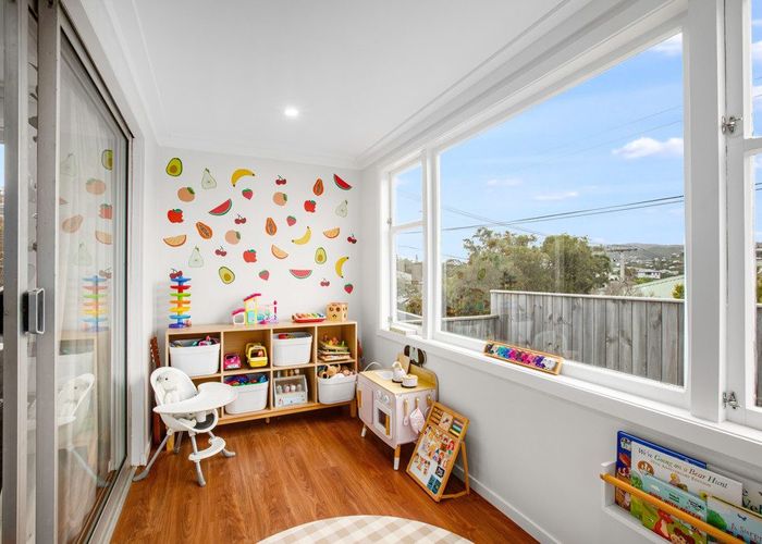  at 23 Cara Crescent, Paparangi, Wellington, Wellington