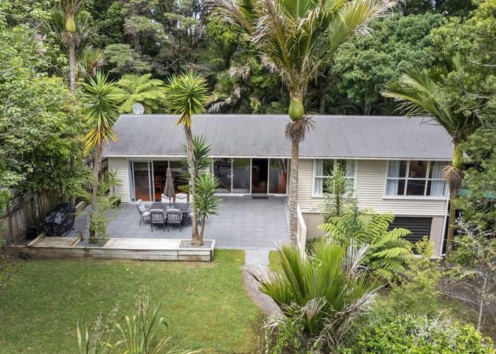  at 93 Waima Crescent, Titirangi, Auckland