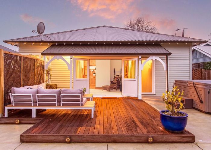  at 85 Francis Avenue, Mairehau, Christchurch