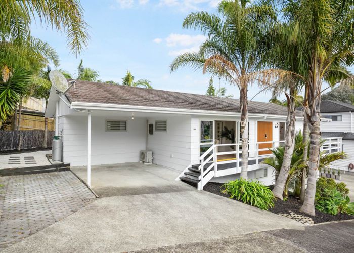  at 666 Beach Road, Browns Bay, Auckland