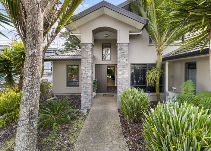  at 20 Tuakura Way, The Gardens, Manukau City, Auckland