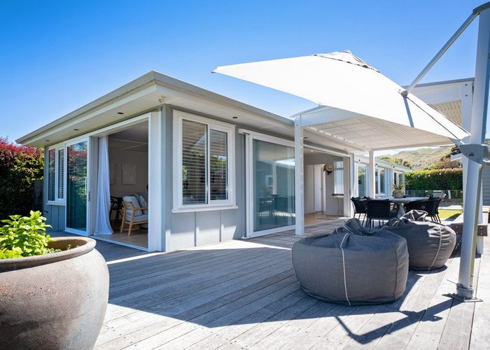  at 19 Harper Road, Waimarama