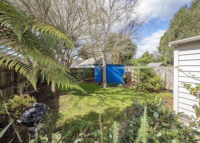  at 11 Cardwell Street, Onehunga, Auckland