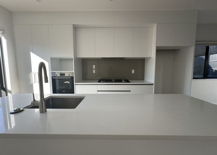  at 31C Diana Drive, Glenfield, North Shore City, Auckland