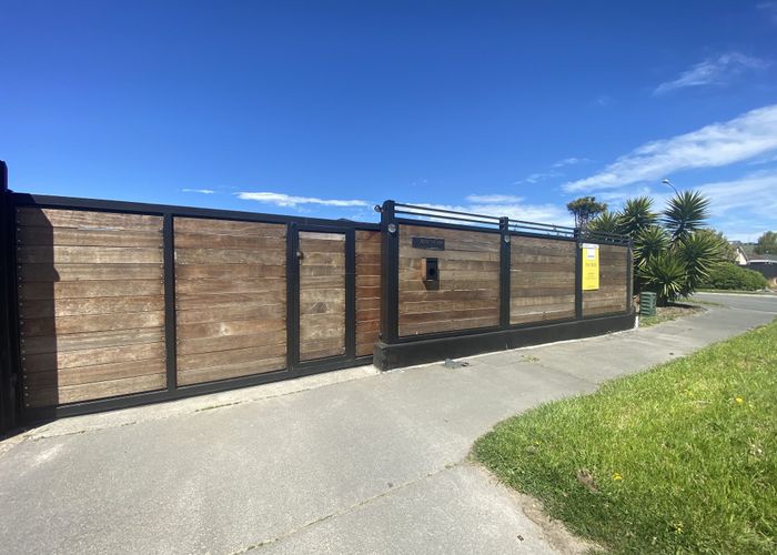  at 96 Saint Johns Street, Woolston, Christchurch City, Canterbury