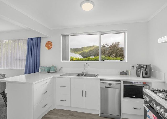  at 5A Enfield Street, Wainuiomata, Lower Hutt, Wellington