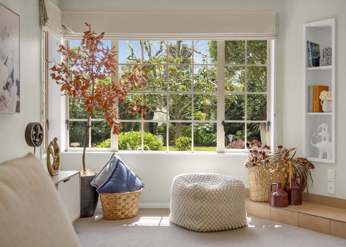  at 12 San Jose Rise, Shamrock Park, Manukau City, Auckland