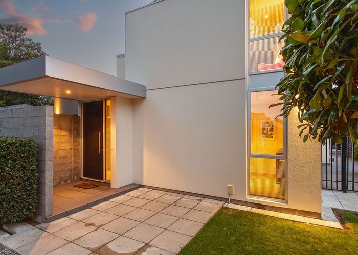  at 6 Cephas Close, Sockburn, Christchurch