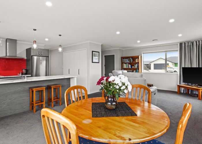  at 606 Lyndhurst Road, Frimley, Hastings
