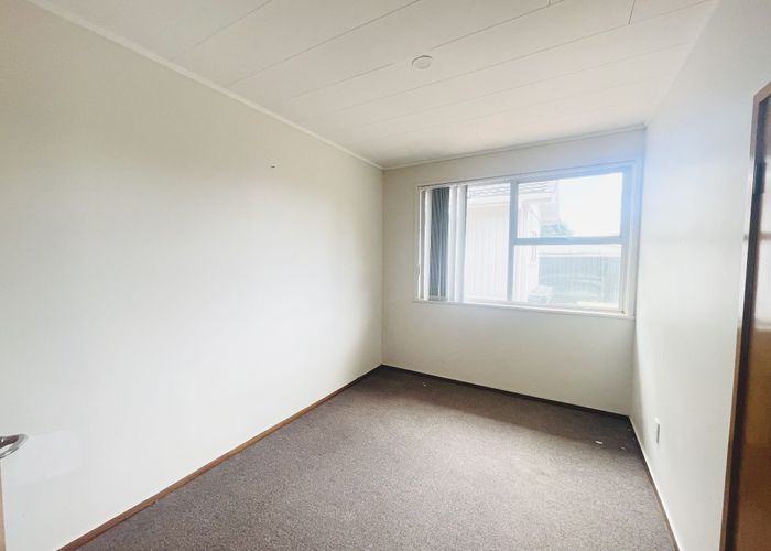  at 5 Fairlight Place, Manurewa, Auckland