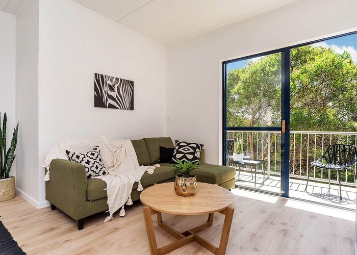  at 1F/40 Charlotte Street, Eden Terrace, Auckland City, Auckland