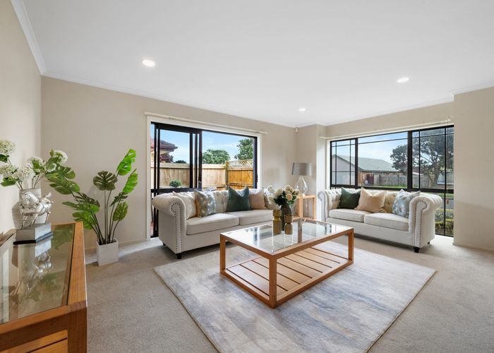  at 6 Croftview Road, Wattle Downs, Auckland