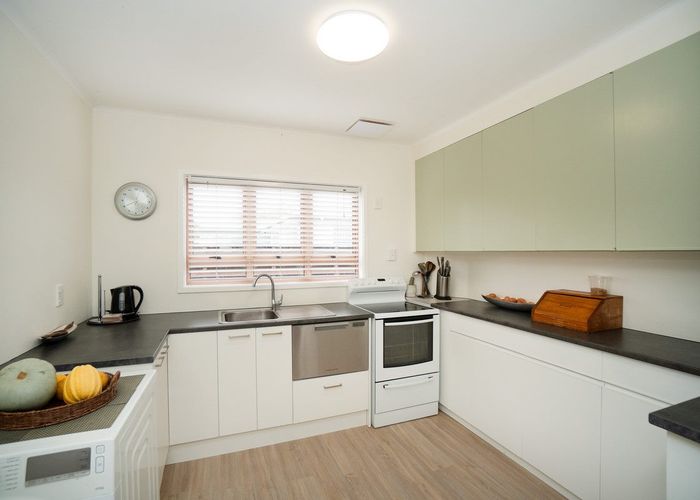  at 15 Raglan Avenue, Cloverlea, Palmerston North