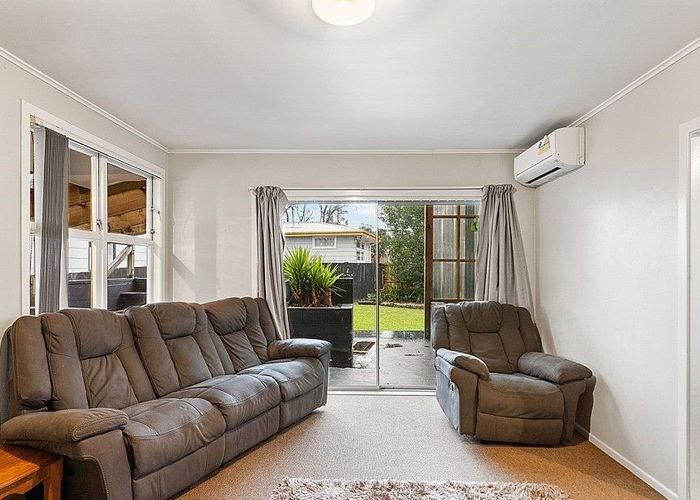  at 43 Burbank Avenue, Manurewa, Manukau City, Auckland