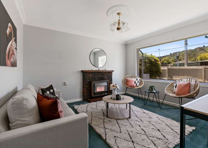  at 140 Main Road, Wainuiomata, Lower Hutt, Wellington