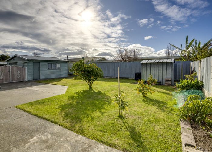  at 24 Robinson Crescent, Tamatea, Napier