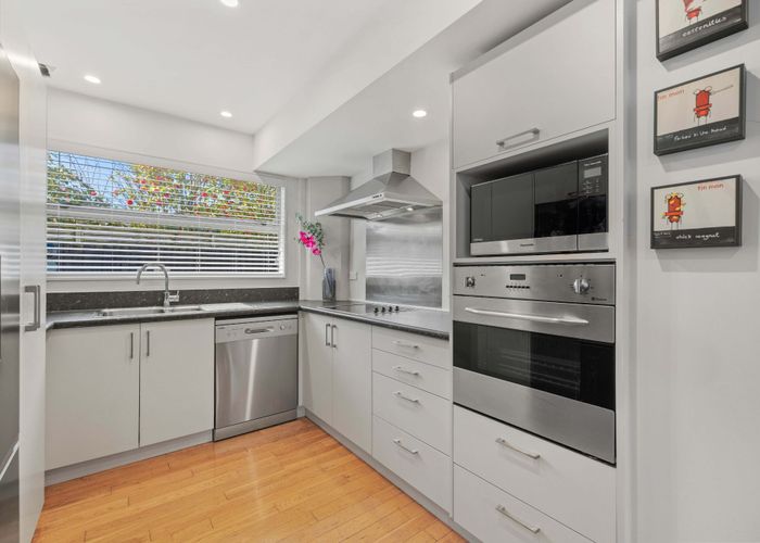  at 30F Lyndon Street, Riccarton, Christchurch City, Canterbury
