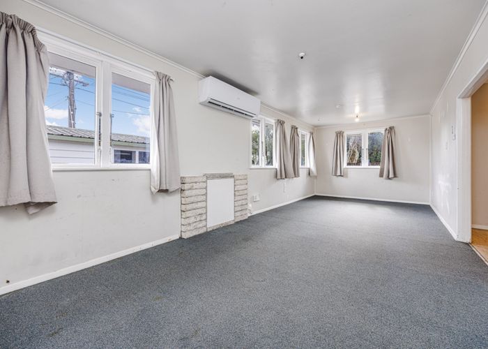  at 38 Sutton Crescent, Papakura, Papakura
