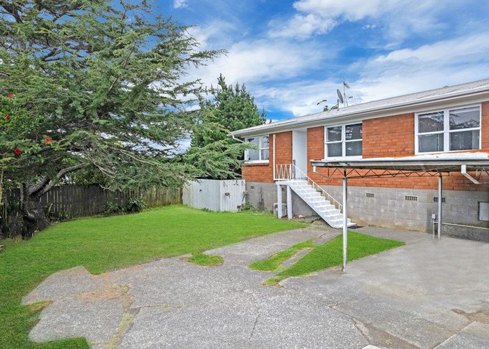  at 1/15 Bertrand Road, Mount Wellington, Auckland City, Auckland