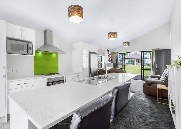  at 2/4 Shakespeare Avenue, Enderley, Hamilton, Waikato