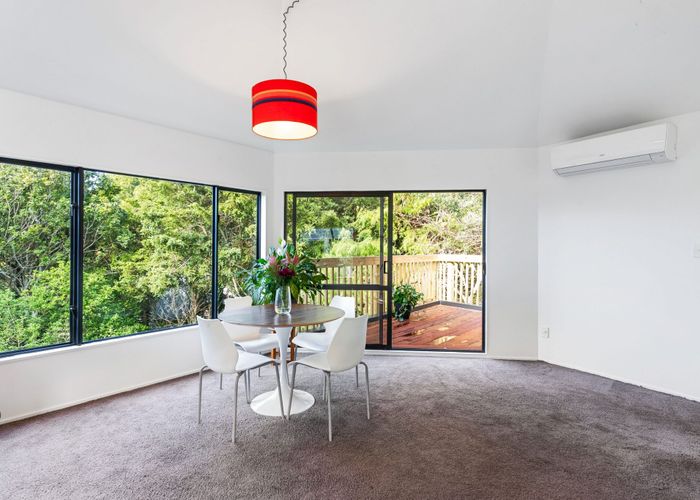  at 2/7 Almadale Place, Hillcrest, North Shore City, Auckland
